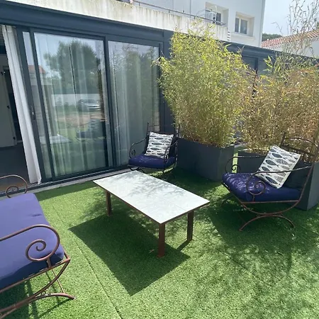 Residence San Paolisa Hyeres Exterior photo